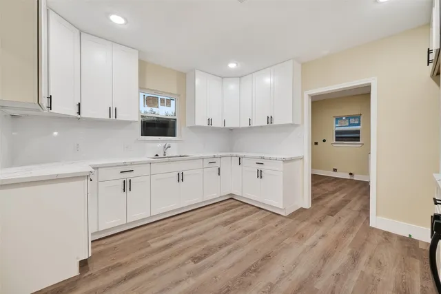 $2,295 | 2725 Avenue F, Rosenberg, TX 77471