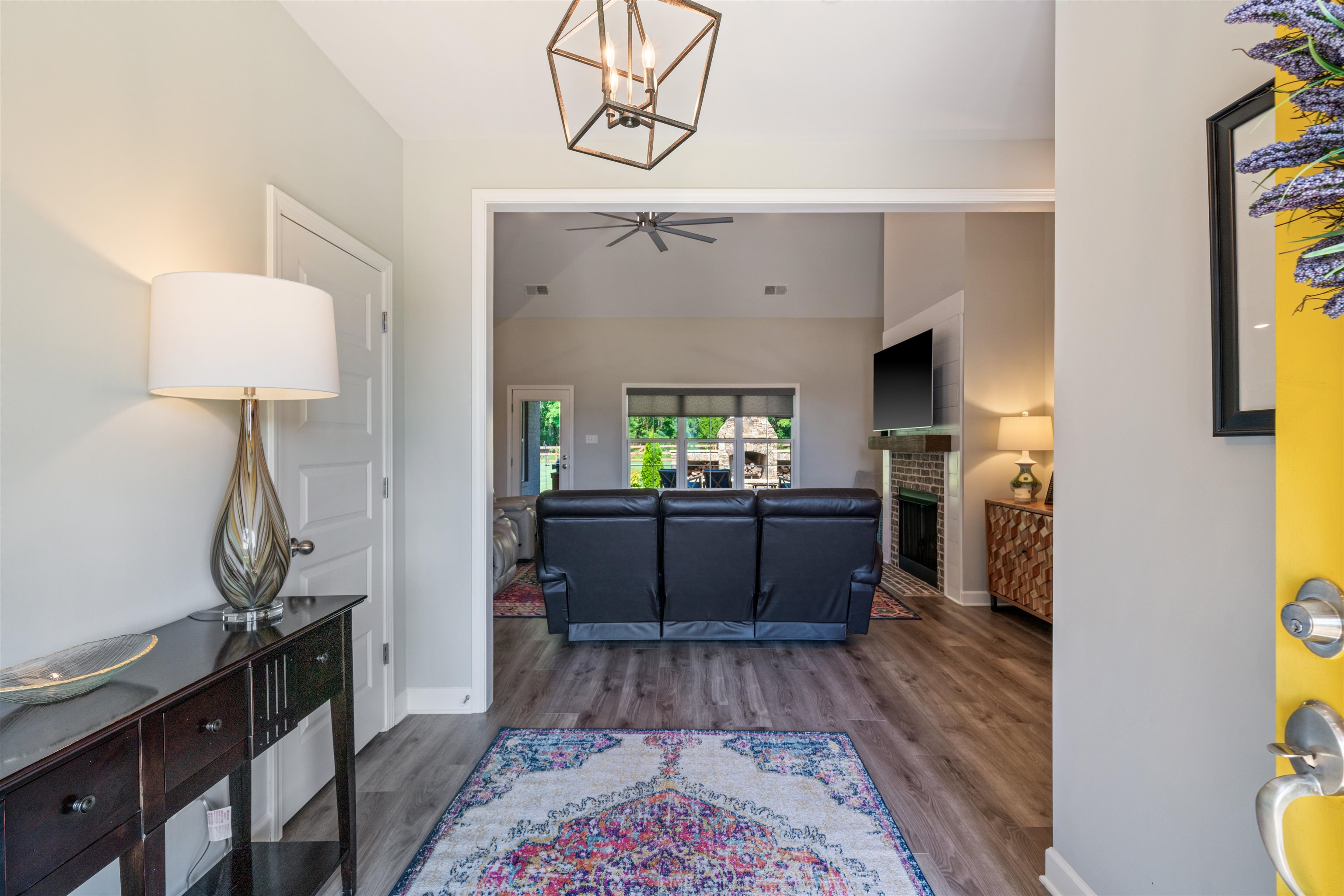 210 Burrow Drive Collierville, TN 38017 - Photo 4 of 35