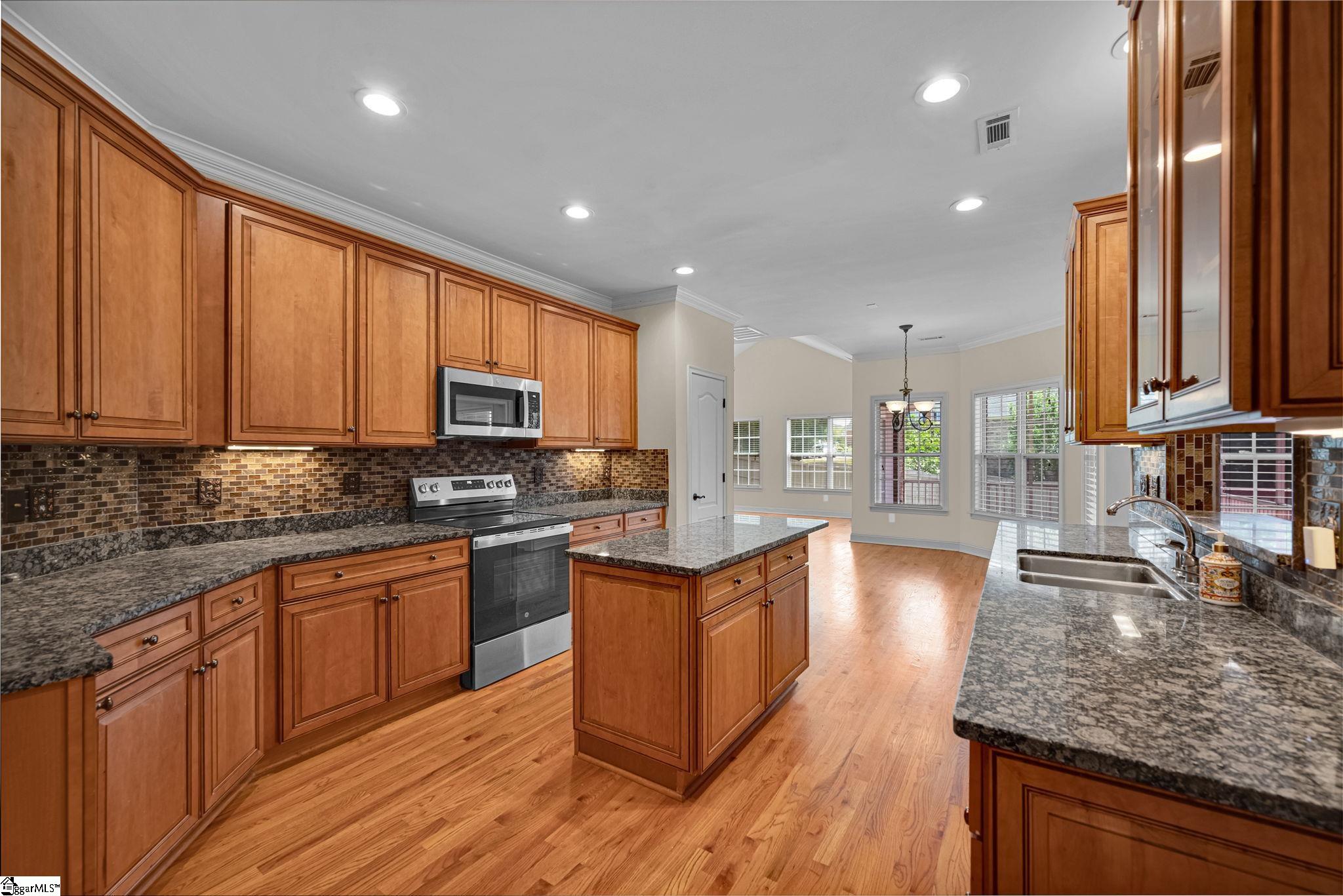 115 Gladstone Way Greer, SC 29650 - Photo 14 of 50