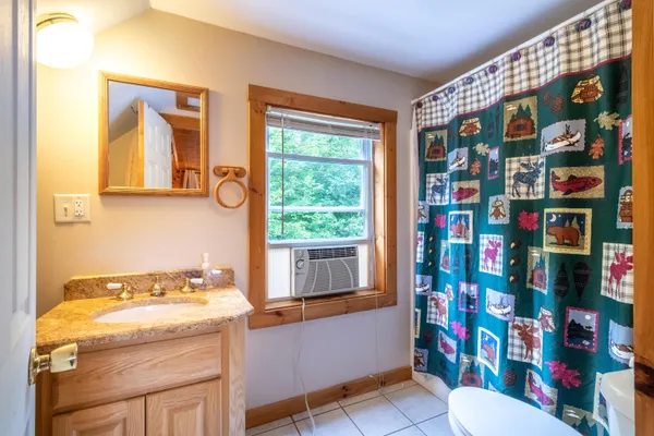 $569,900 | 225 Spectacle Pond Road, Brighton, VT 05846