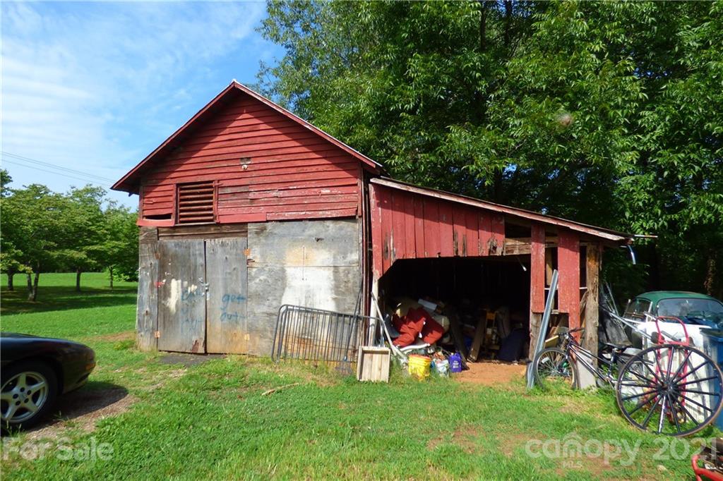 2731 Spencer Road Northeast Conover, NC 28613 - Photo 4 of 4 Gallery Image 4