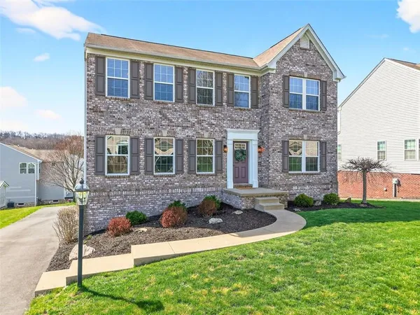 $539,900 | 6021 Independence Drive, Clairton, PA 15025