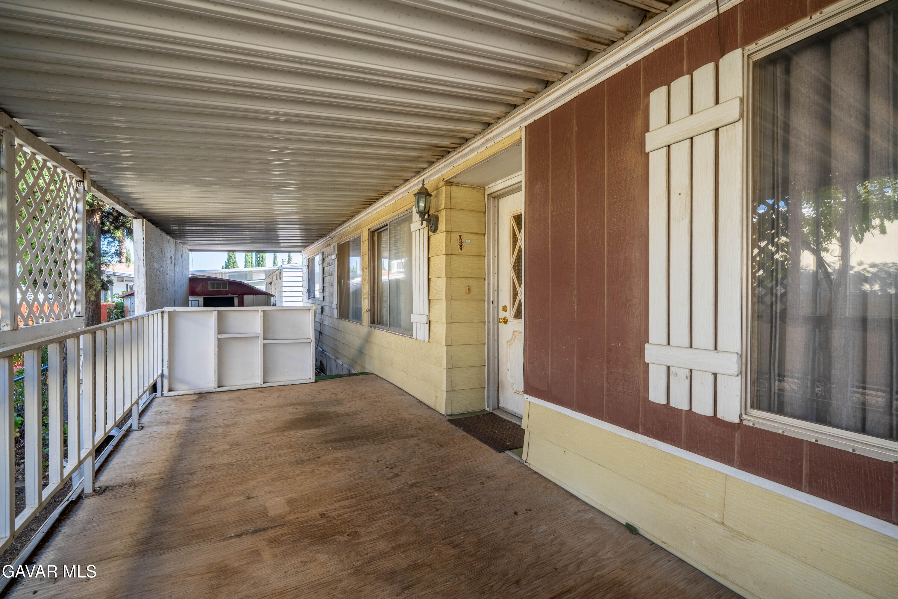 4444 East Ave R Palmdale, CA 93552 - Photo 2 of 14 2