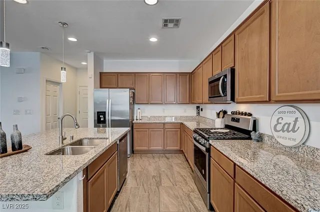 $557,500 | 8164 Golden Cholla Avenue, Las Vegas, NV 89179