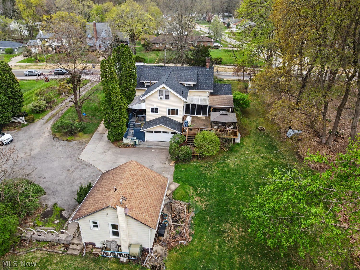 3376 Darrow Road Stow, OH 44224 - Photo 4 of 49