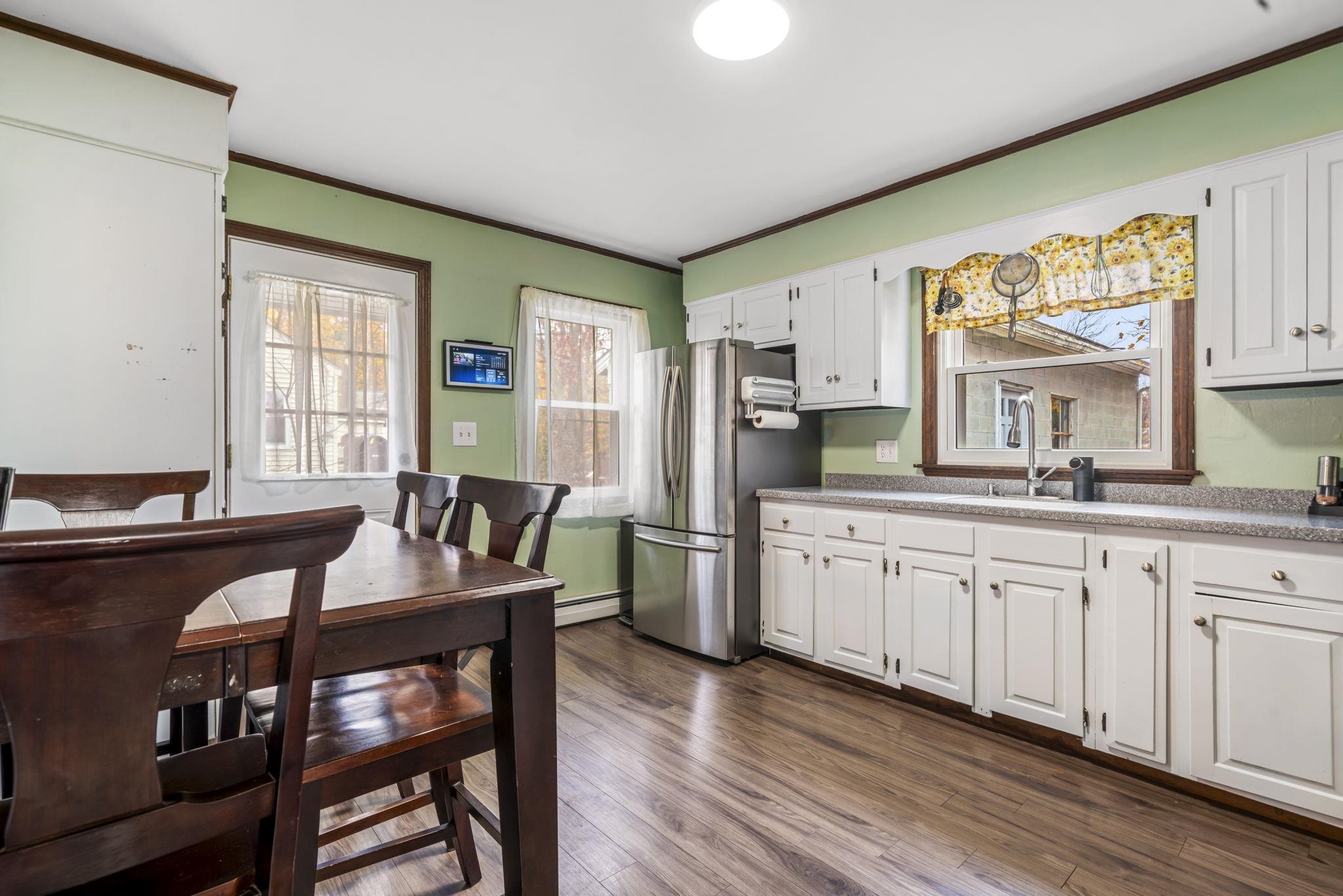 95 Medford Street Manchester, NH 03109 - Photo 8 of 34