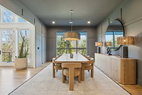 $5,500,000 | 1323 Harding Place, Nashville, TN 37215