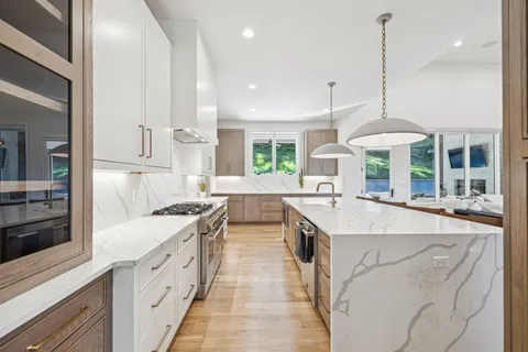 $5,500,000 | 1323 Harding Place, Nashville, TN 37215