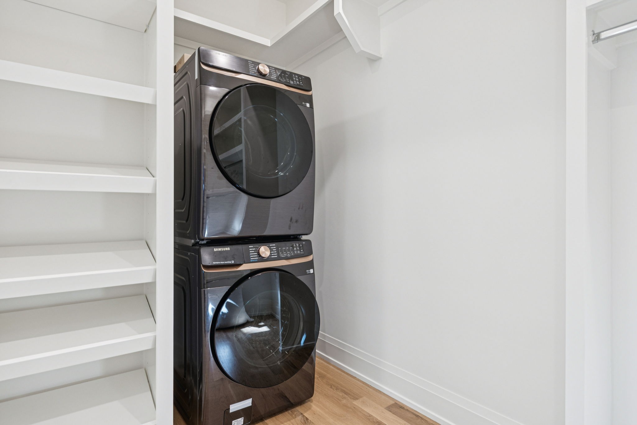 1323 Harding Place Nashville, TN 37215 - Photo 41 of 95 a close up view of a washer and dryer