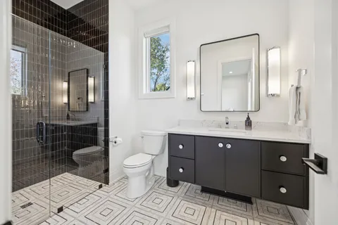 $5,500,000 | 1323 Harding Place, Nashville, TN 37215