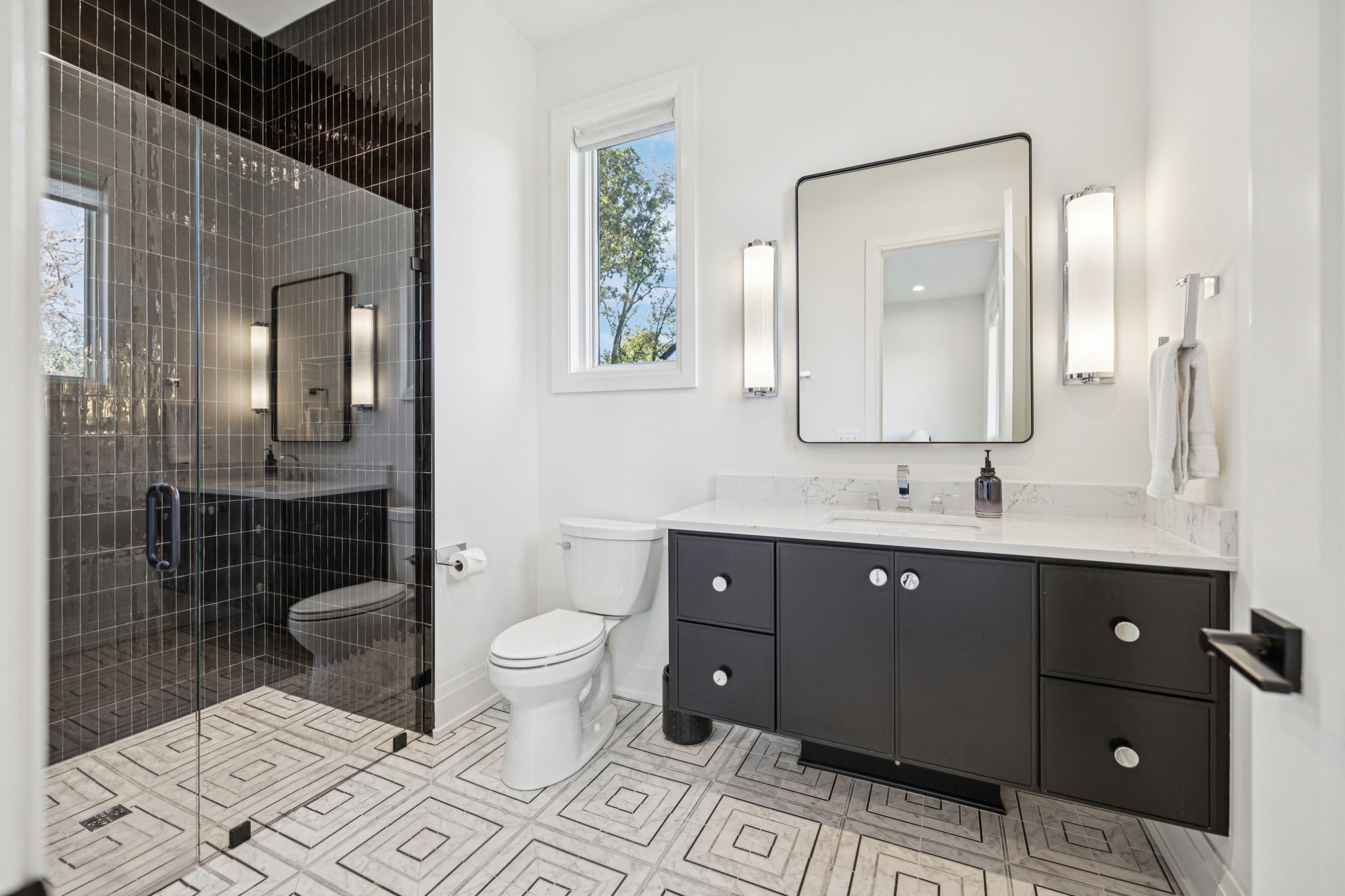 1323 Harding Place Nashville, TN 37215 - Photo 45 of 95