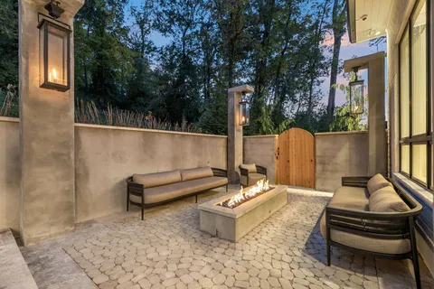 $5,500,000 | 1323 Harding Place, Nashville, TN 37215