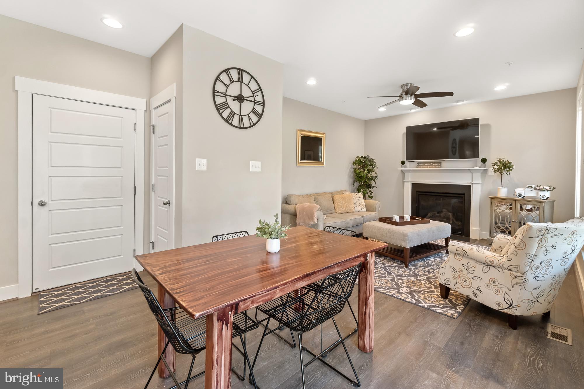 7020 Fox Chase Road New Market, MD 21774 - Photo 16 of 58 Tons of space to entertain.