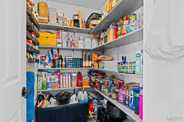 $475,000 | 112 Liederkranz Lane, Millstadt, IL 62260