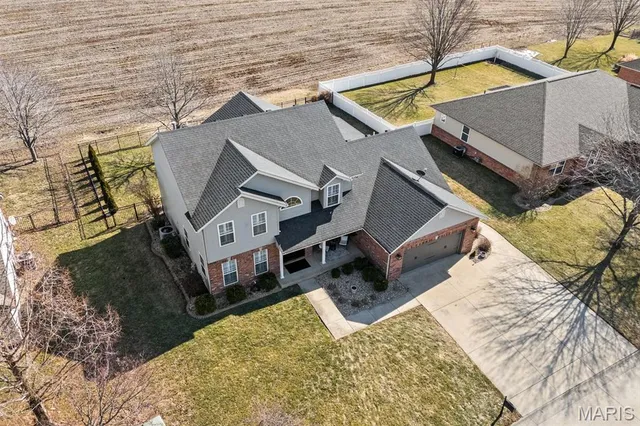 $475,000 | 112 Liederkranz Lane, Millstadt, IL 62260