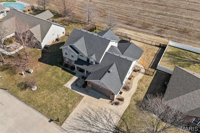 $475,000 | 112 Liederkranz Lane, Millstadt, IL 62260