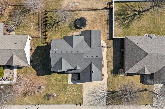 $475,000 | 112 Liederkranz Lane, Millstadt, IL 62260