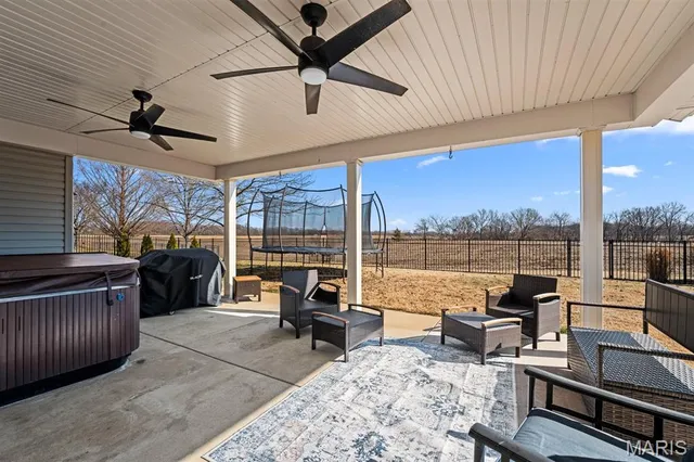 $475,000 | 112 Liederkranz Lane, Millstadt, IL 62260