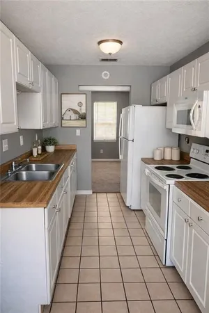 $1,550 | 6450 River Park Drive, Riverdale, GA 30274
