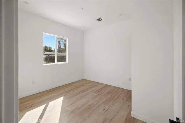 $1,500,000 | 7842 Lasaine Avenue, Northridge, CA 91325