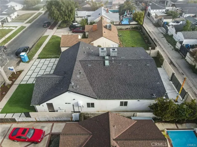 $1,500,000 | 7842 Lasaine Avenue, Northridge, CA 91325