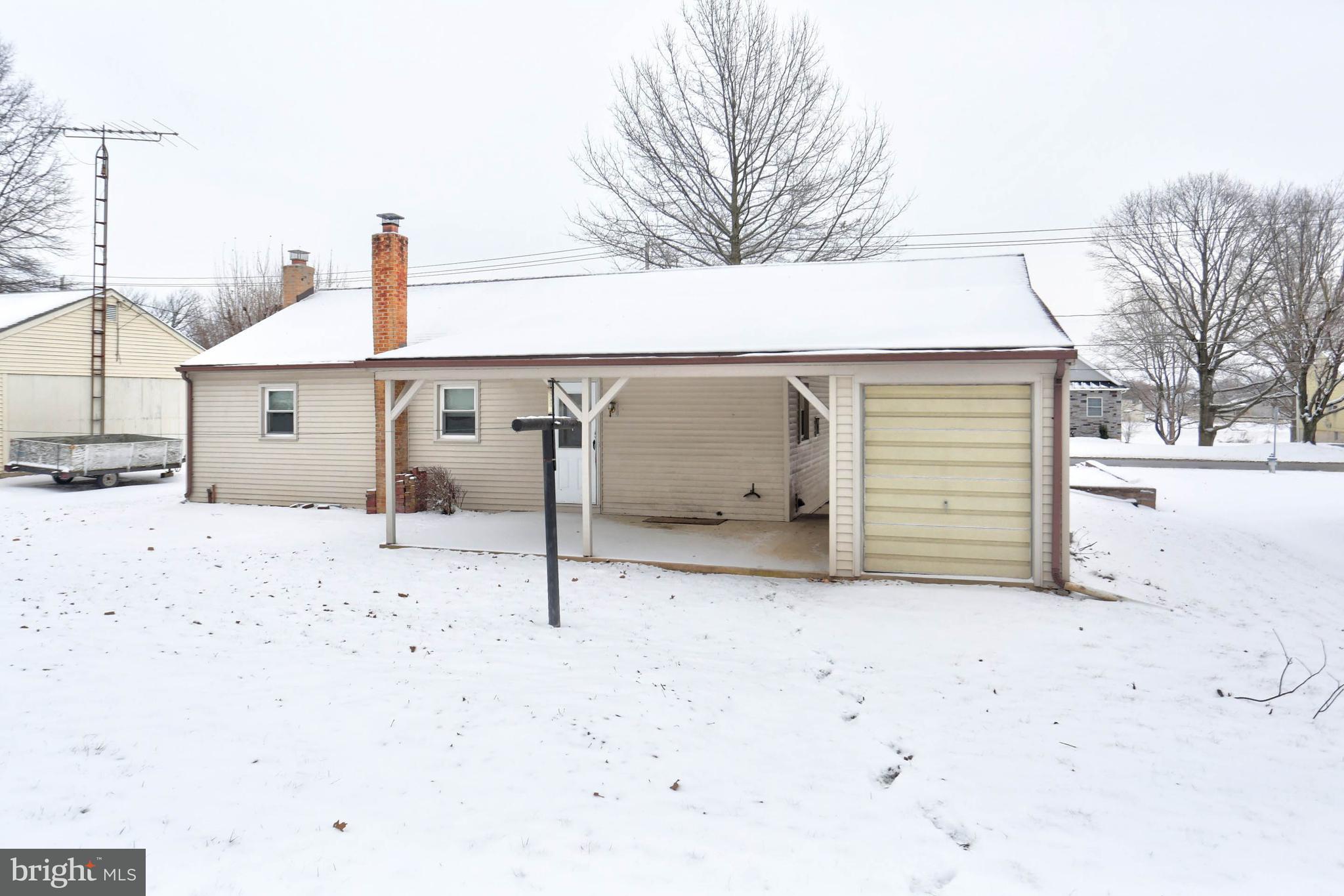 224 Colebrook Road Elizabethtown, PA 17022 - Photo 23 of 27 Shed for mowers, etc.
