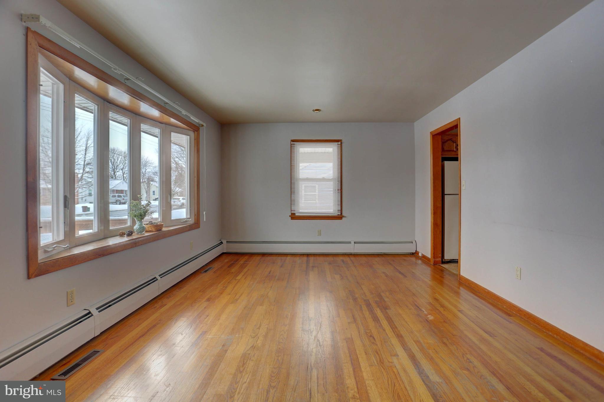 224 Colebrook Road Elizabethtown, PA 17022 - Photo 5 of 27 Gallery Image 5