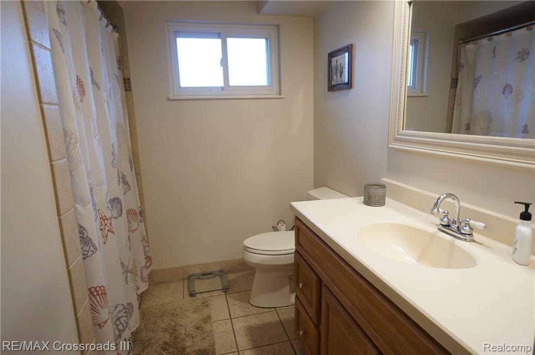 44370 Robson Road Belleville, MI 48111 - Photo 22 of 32 DSC09715.JPG