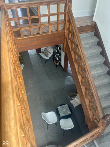 $299,900 | 225 North Center Street, Plainfield, IN 46168