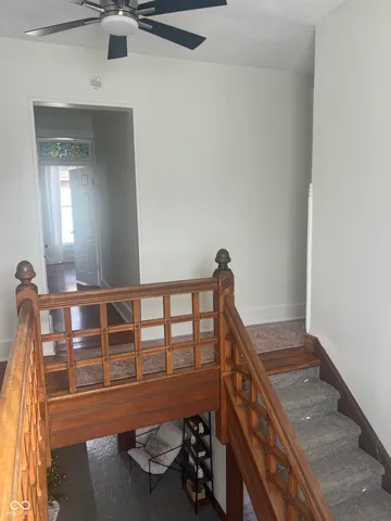 $299,900 | 225 North Center Street, Plainfield, IN 46168