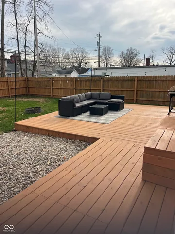 $299,900 | 225 North Center Street, Plainfield, IN 46168