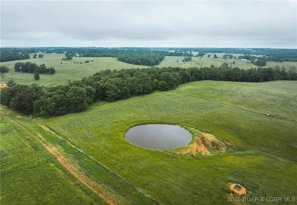 $985,000 | 0 Farm Road 2020, Crane, MO 65633