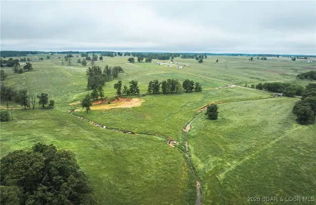 $985,000 | 0 Farm Road 2020, Crane, MO 65633