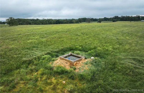 $985,000 | 0 Farm Road 2020, Crane, MO 65633