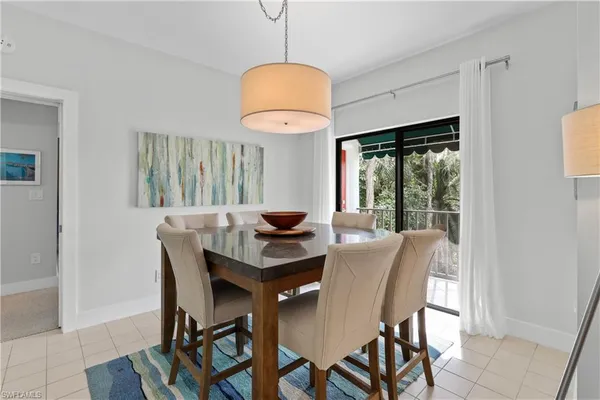 $5,500 | 3308 Europa Drive, Unit 30, Naples, FL 34105