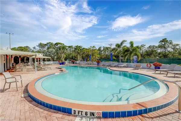 $5,500 | 3308 Europa Drive, Unit 30, Naples, FL 34105