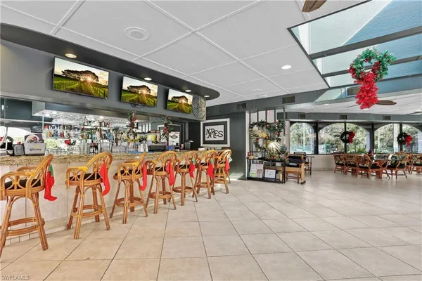 $5,500 | 3308 Europa Drive, Unit 30, Naples, FL 34105