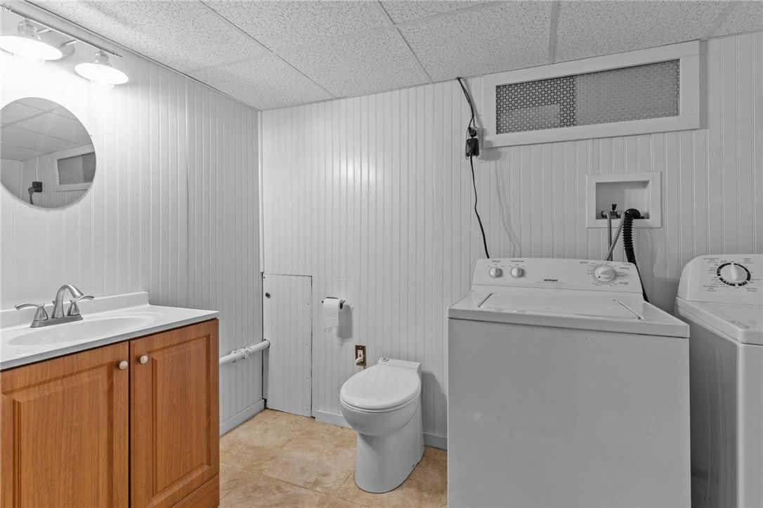 11 Red Robin Road Cranston, RI 02920 - Photo 27 of 34