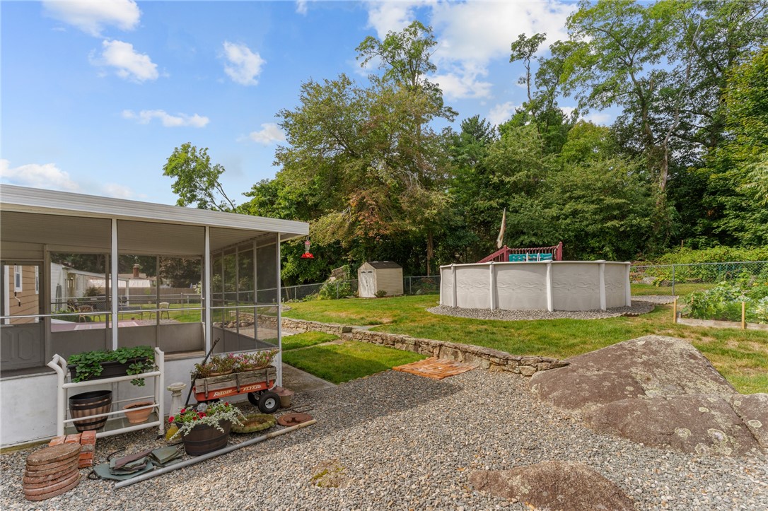 11 Red Robin Road Cranston, RI 02920 - Photo 33 of 34