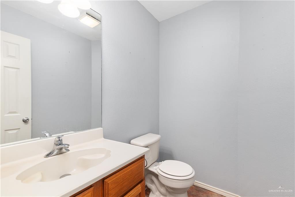 1712 Oaks Road Edinburg, TX 78539 - Photo 25 of 26 Gallery Image 25