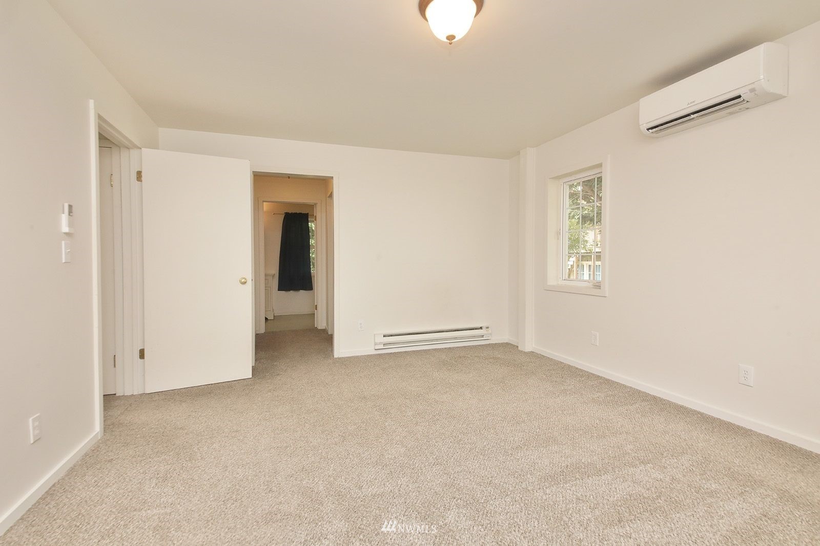 5075 Langley Road Langley, WA 98260 - Photo 14 of 40 Gallery Image 14