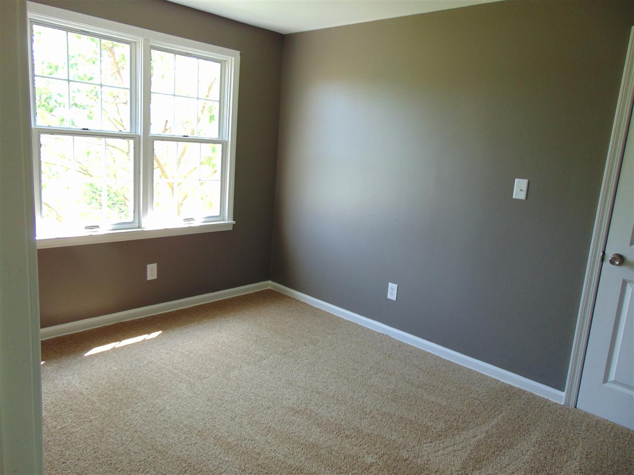 9242 Auburn Road Fort Wayne, IN 46825 - Photo 17 of 20