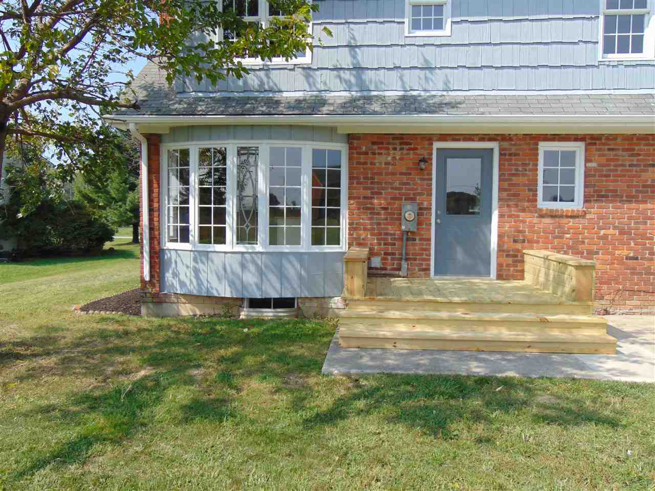 9242 Auburn Road Fort Wayne, IN 46825 - Photo 5 of 20