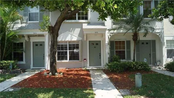 $2,300 | 11010 Conch Court, Tamarac, FL 33321