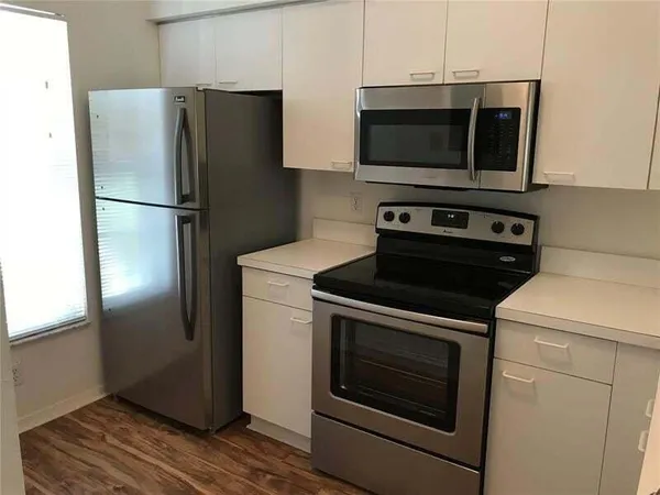 $2,300 | 11010 Conch Court, Tamarac, FL 33321