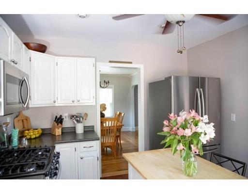 482 Rochester Street Fall River, MA 02720 - Photo 8 of 26 Gallery Image 8