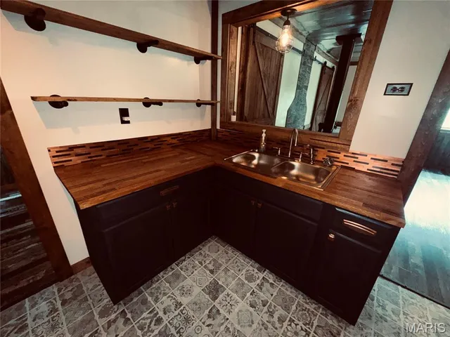 $229,500 | 17672 Hwy C, Annapolis, MO 63620