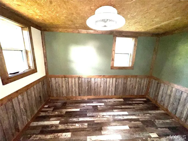 $229,500 | 17672 Hwy C, Annapolis, MO 63620