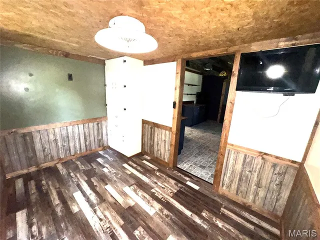 $229,500 | 17672 Hwy C, Annapolis, MO 63620