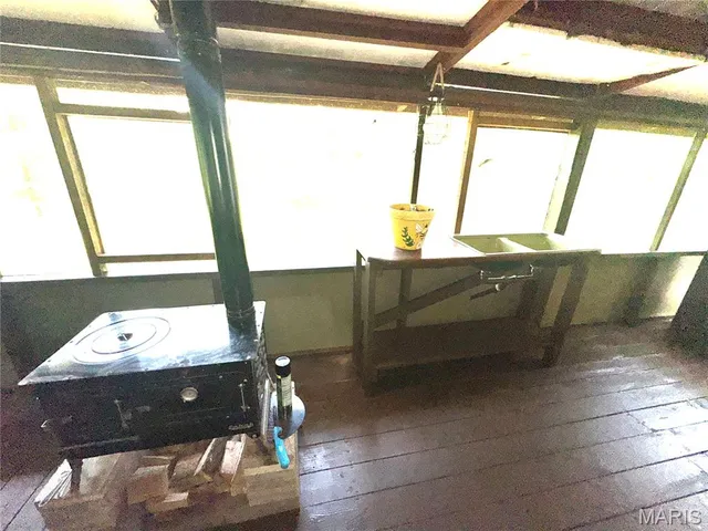 $229,500 | 17672 Hwy C, Annapolis, MO 63620